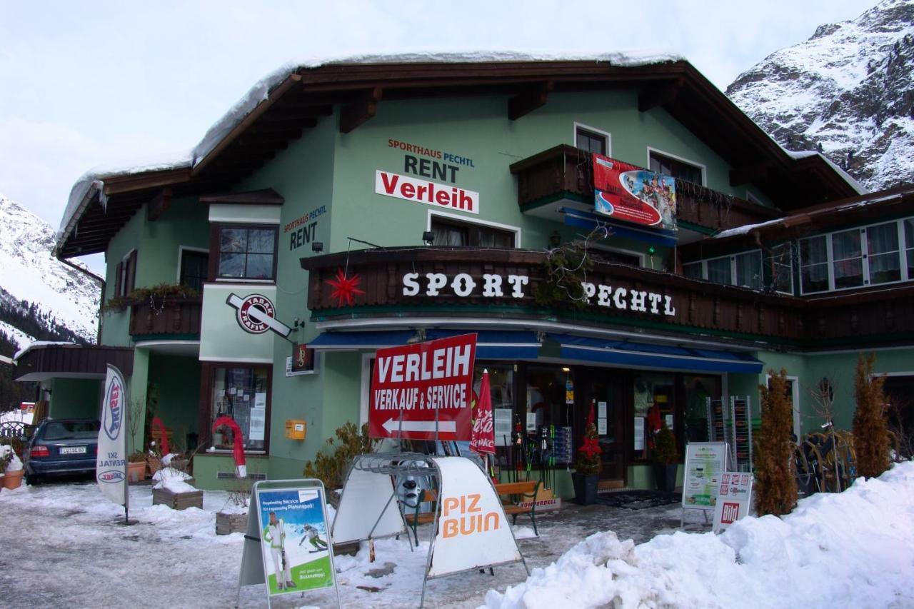 Haus Pechtl Hotel Sankt Leonhard im Pitztal Exterior photo